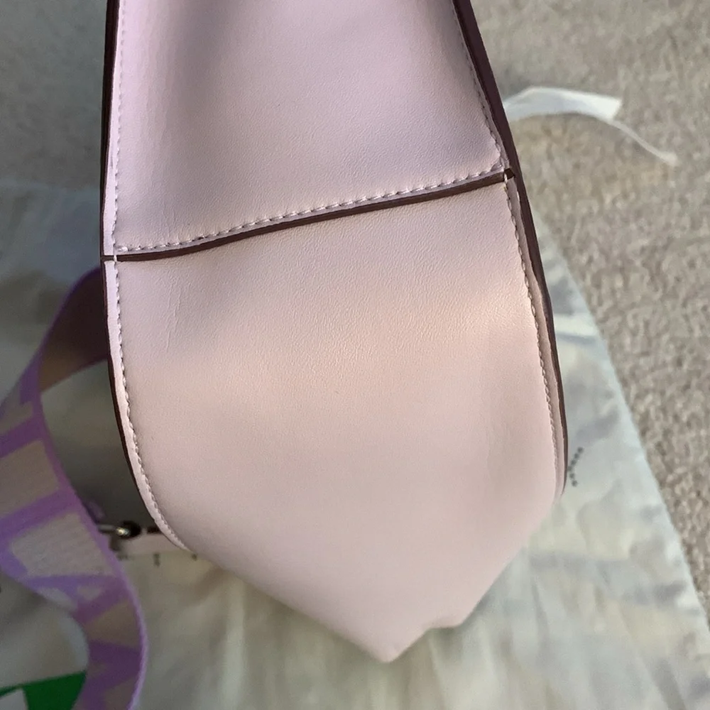 ๐ธ Stella McCartney perforated logo alter Napa crossbody bag in Lilac - Picture 4 of 15